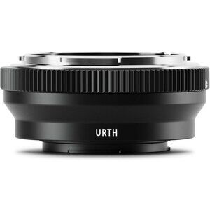 Urth Lens Mount Adapter: Compatible with Canon FD Lens to Fujifilm X Camera Body